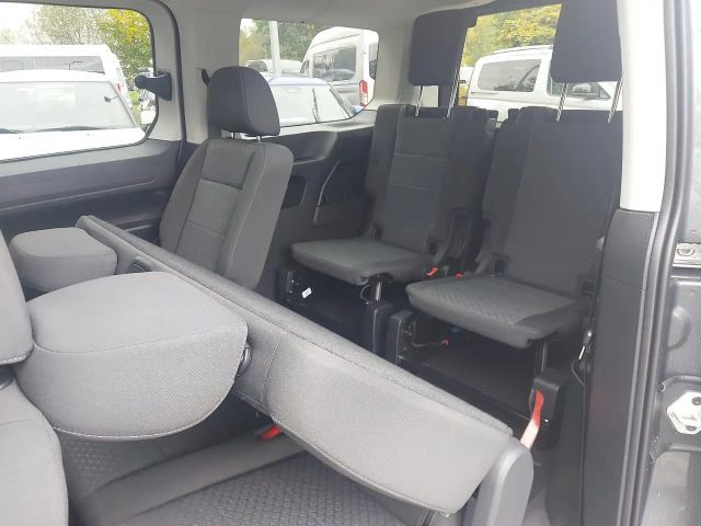 Ford Grand Tourneo