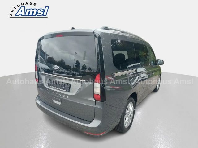 Ford Grand Tourneo