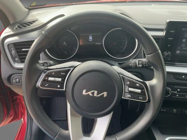 Kia Ceed / cee'd