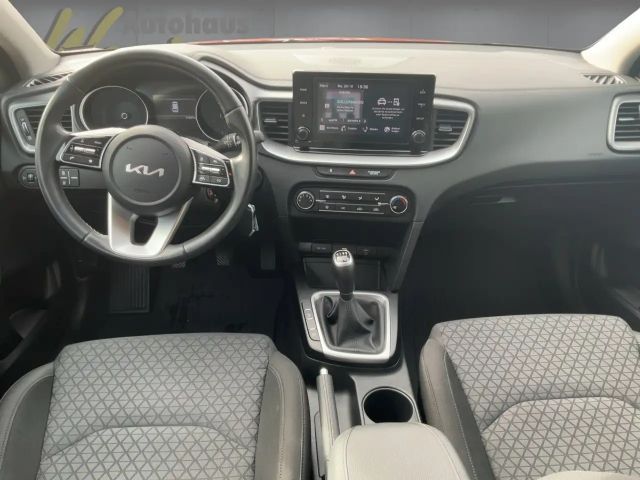 Kia Ceed / cee'd