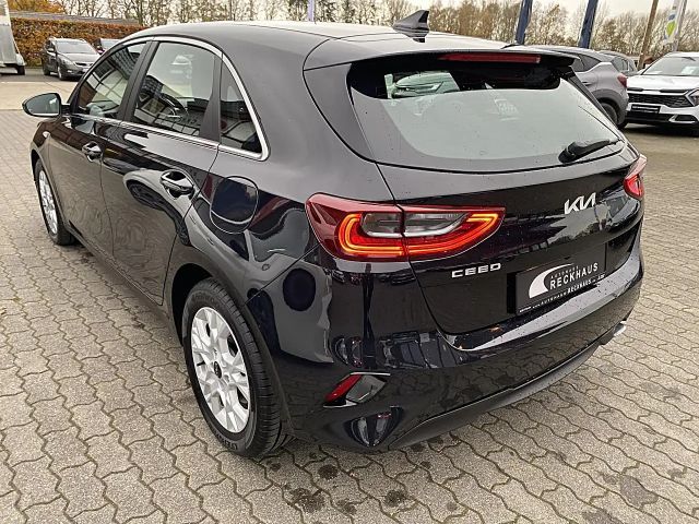 Kia Ceed / cee'd