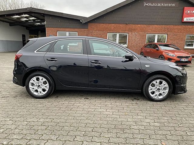 Kia Ceed / cee'd