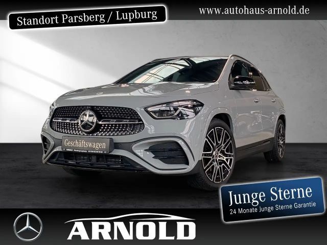 Mercedes-Benz GLA 180 2025 Benzine