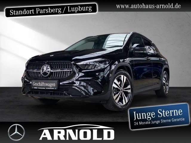 Mercedes-Benz GLA 200 2025 Benzine