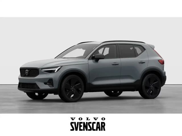Volvo XC40 Plus Black Edition Memory Sitze HarmanKardon 2025 Benzine