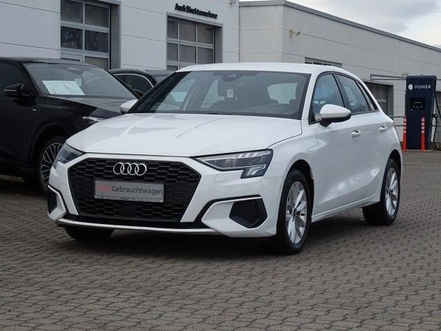 Audi A3 Sportback 30 TFSI S-tronic / Business-Paket 2023 Benzine