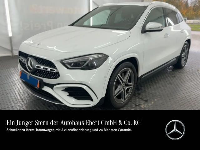 Mercedes-Benz GLA 250 2023 Benzine