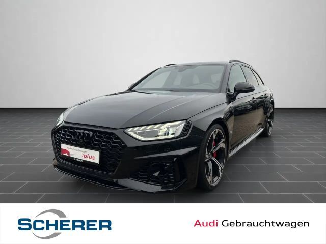 Audi RS4 2022 Benzine