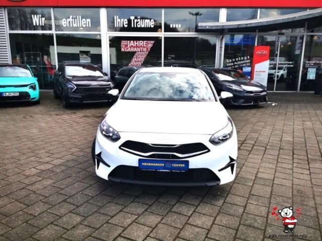 Kia Ceed / cee'd