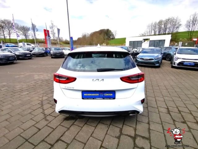 Kia Ceed / cee'd