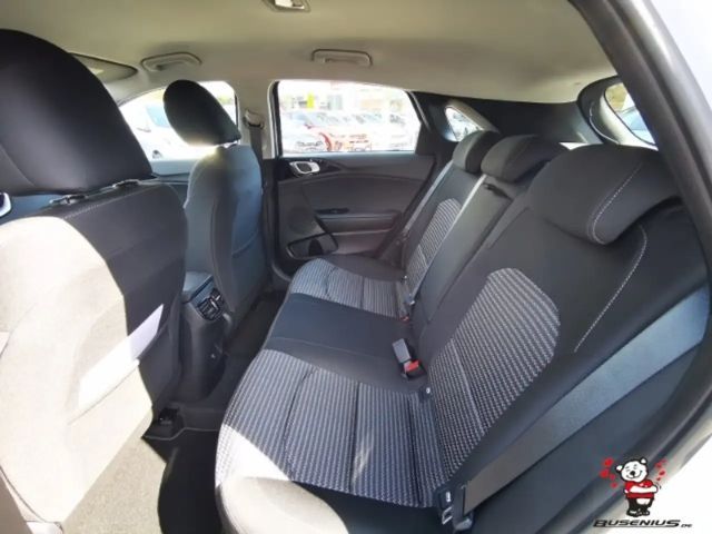 Kia Ceed / cee'd