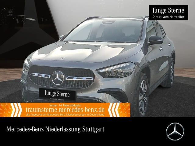 Mercedes-Benz GLA 200 2024 Benzine