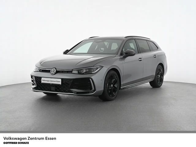 Volkswagen Passat R-Line 2.0 TDI DSG Black Style  AHK 2025 Diesel