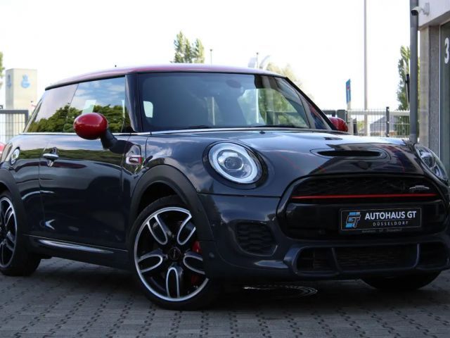 MINI John Cooper Works 2020 Benzine
