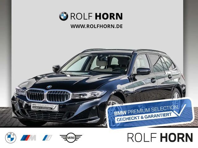 BMW 318 i Touring Auto Navi Klima Sitzhzg. HiFi RFK 2022 Benzine