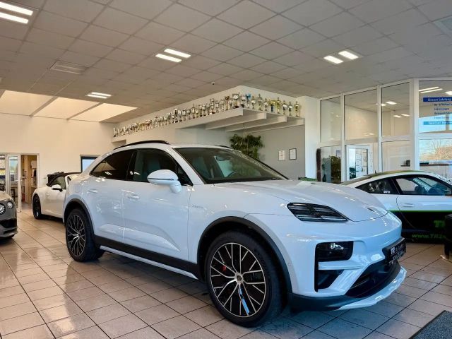 Porsche Macan Turbo InnoDrive/OffroadDesign/SCP/Keyless 2024 Elektrisch