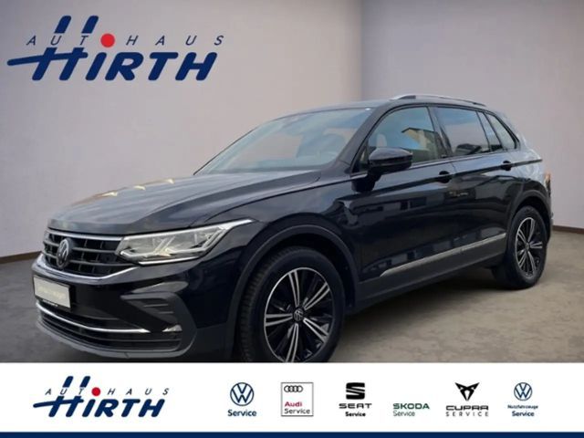 Volkswagen Tiguan United 1.5 TSI OPF DSG KLIMA LED NAVI ALU 2021 Benzine