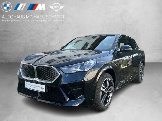 BMW iX2 XDRIVE30 M Sportpaket Head-Up HK HiFi DAB 2025 Elektrisch