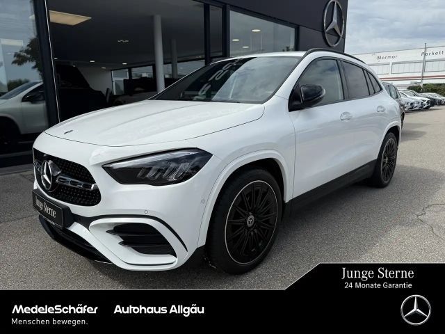 Mercedes-Benz GLA 200 2024 Benzine