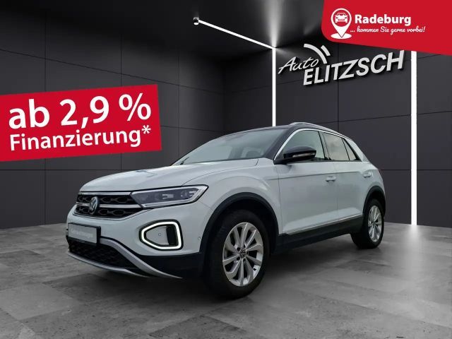 Volkswagen T-Roc TSI Style DSG LED Navi AID ACC RFK SH 2022 Benzine