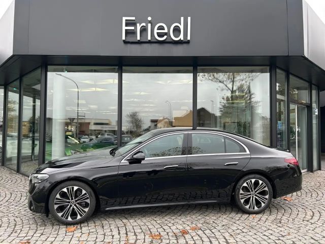 Mercedes-Benz E 220 2024 Diesel