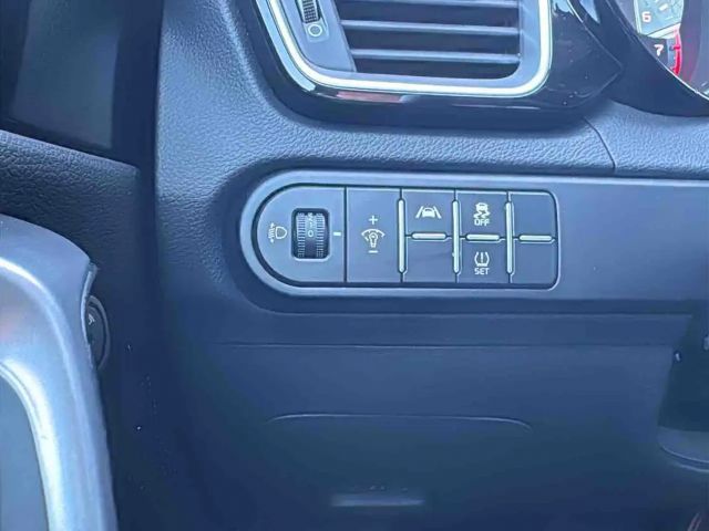 Kia Ceed / cee'd
