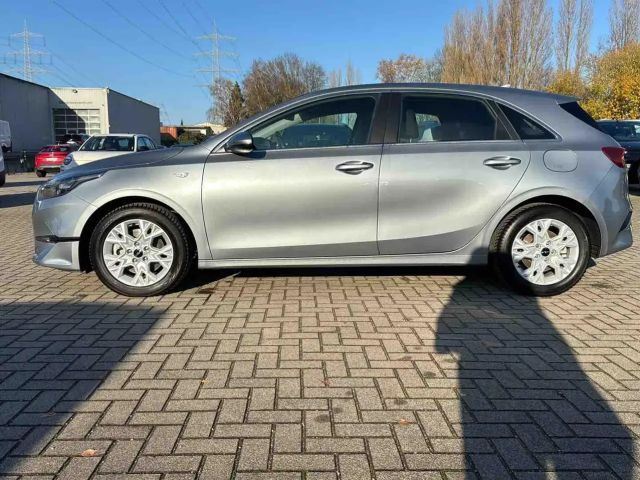 Kia Ceed / cee'd