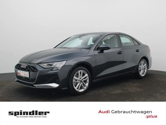 Audi A3 advanced 35TFSI S-tronic/ Navi, AHK 2025 Benzine