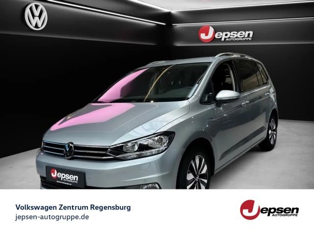 Volkswagen Touran MOVE 1.5 TSI DSG ACC R-KAMERA SHZ 2025 Benzine