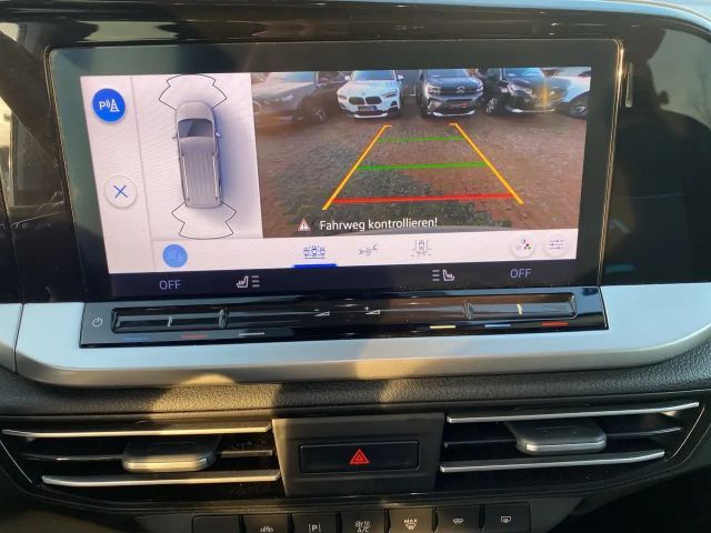 Ford Grand Tourneo