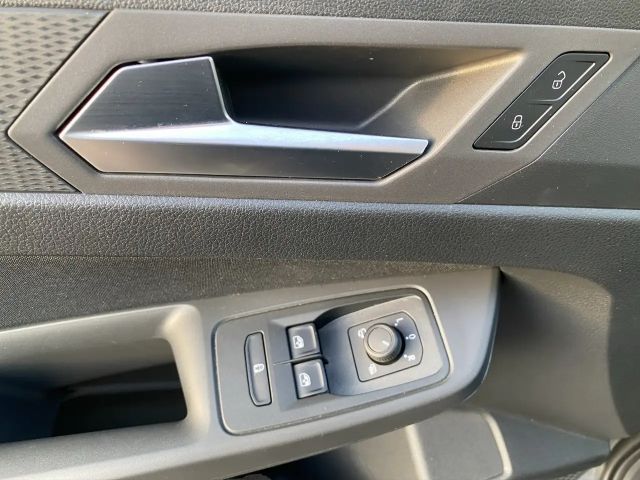 Ford Grand Tourneo