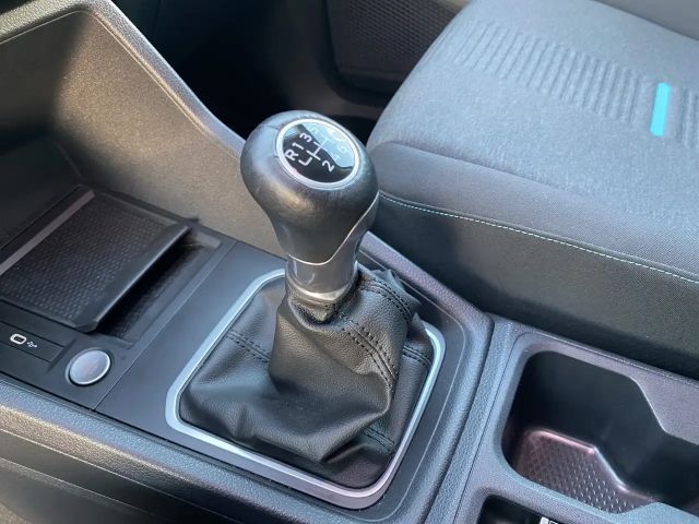 Ford Grand Tourneo
