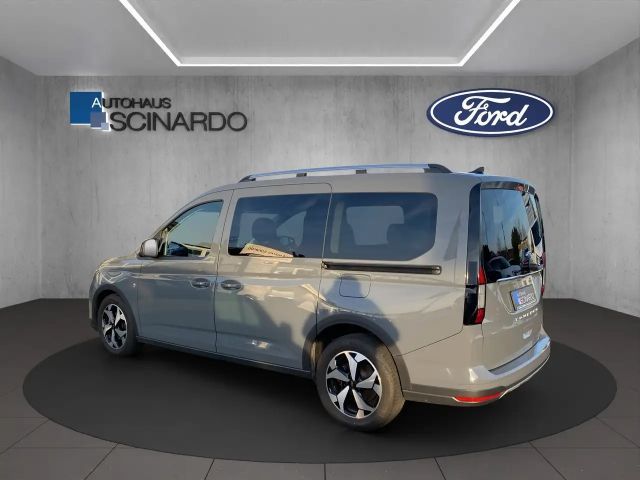 Ford Grand Tourneo