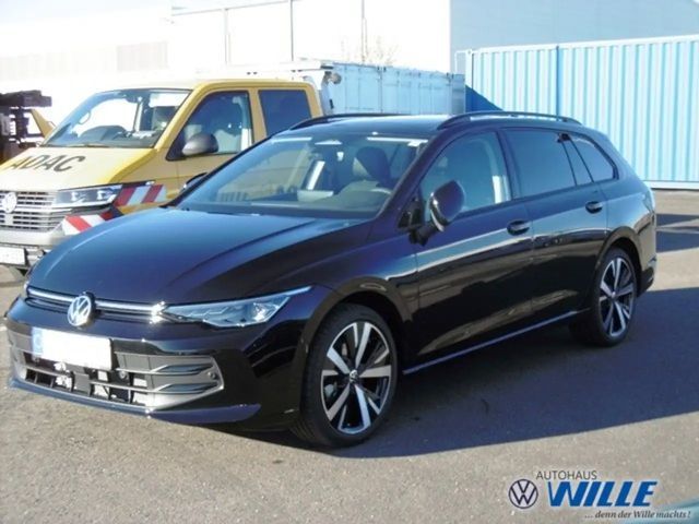 Volkswagen Golf VIII Variant 1.5 TSI Life Klima Navi 2025 Benzine