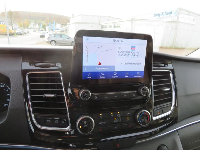 Ford Tourneo Custom