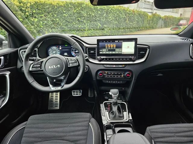 Kia Ceed / cee'd