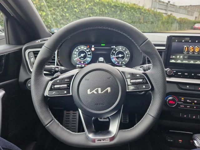 Kia Ceed / cee'd
