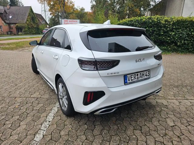 Kia Ceed / cee'd