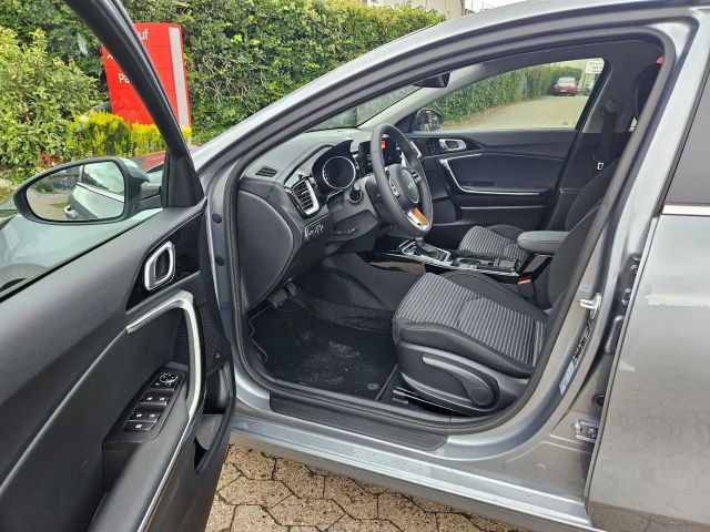 Kia Ceed / cee'd