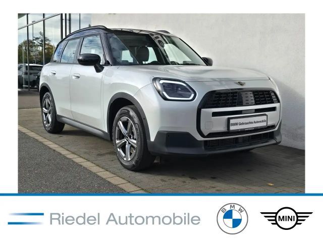 MINI Countryman C 2024 Benzine