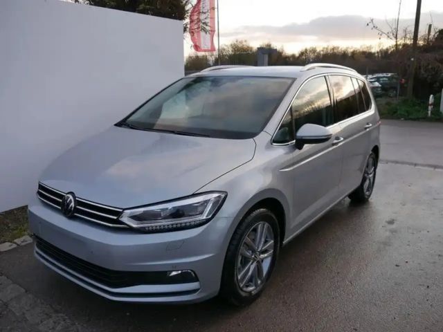 Volkswagen Touran Comfortline DSG *Kamera*Navi*7-Sitzer* 2026 Benzine