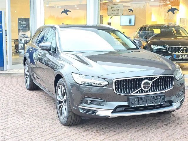 Volvo V90 Cross Country 2024 Diesel