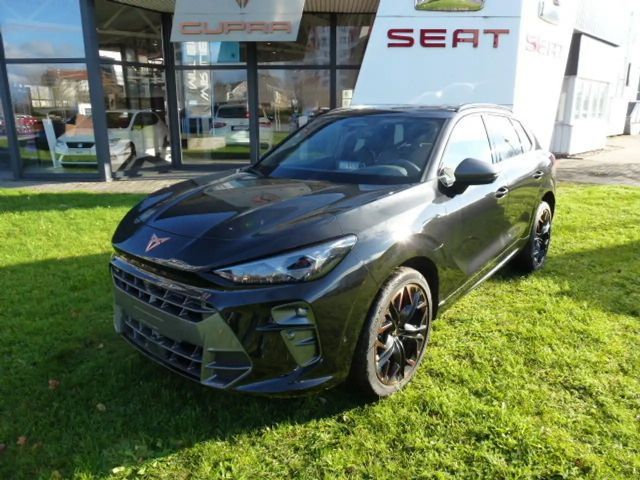 Cupra Terramar VZ 1.5 e-Hybrid DSG + Panorama 2025 Hybride / Benzine