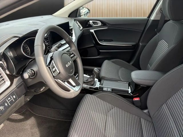 Kia Ceed / cee'd