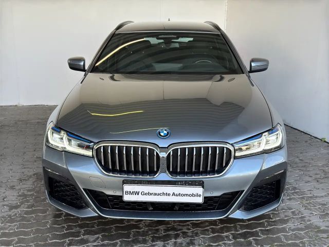 BMW 530 2022 Hybride / Benzine