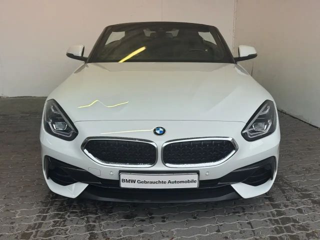 BMW Z4 2022 Benzine