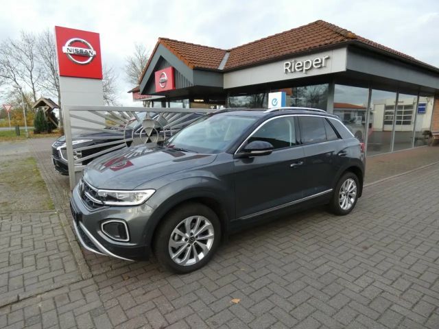 Volkswagen T-Roc Style / 150 PS 2023 Benzine