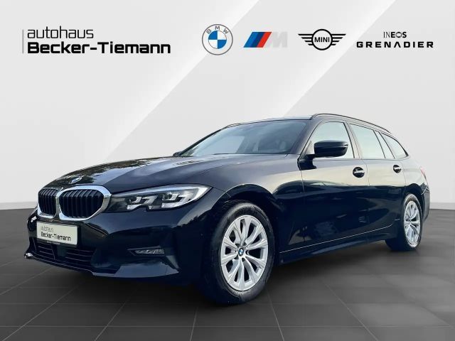 BMW 320 d xDrive Touring/ Advantage/ ACC/ AHK/ LC Prof./ P 2022 Diesel
