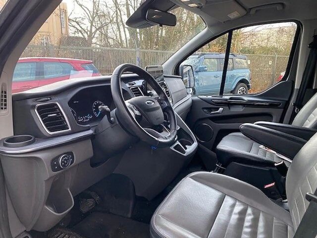 Ford Tourneo Custom