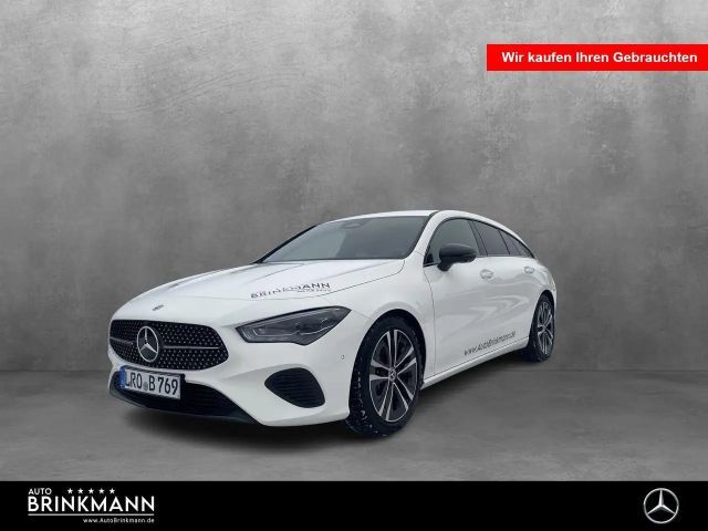 Mercedes-Benz CLA 180 2025 Benzine